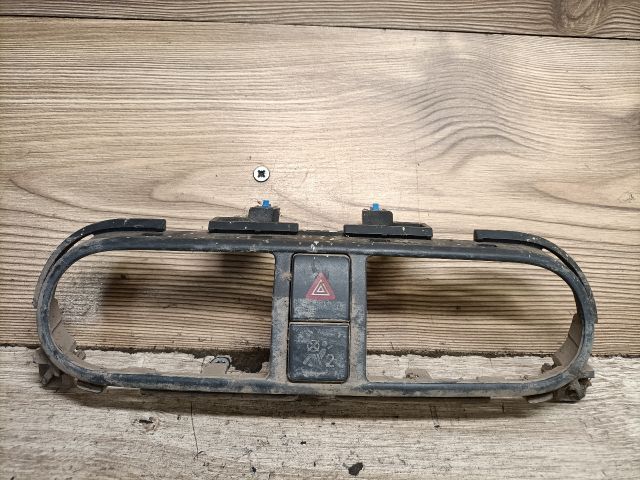 bontott SUZUKI SPLASH Vészvillogó Kapcsoló