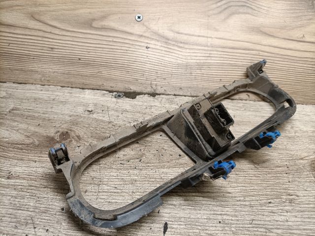 bontott SUZUKI SPLASH Vészvillogó Kapcsoló