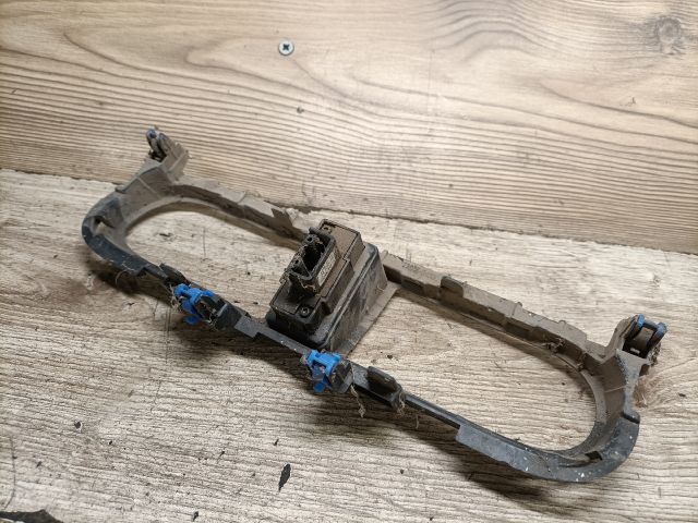 bontott SUZUKI SPLASH Vészvillogó Kapcsoló