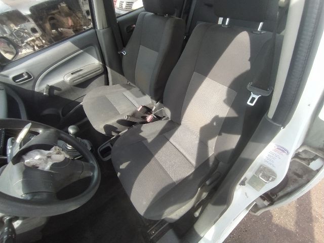 bontott SUZUKI SPLASH Vészvillogó Kapcsoló