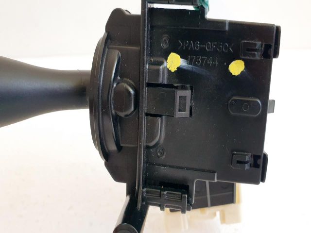 bontott SUZUKI SPLASH Világítás Kapcsoló