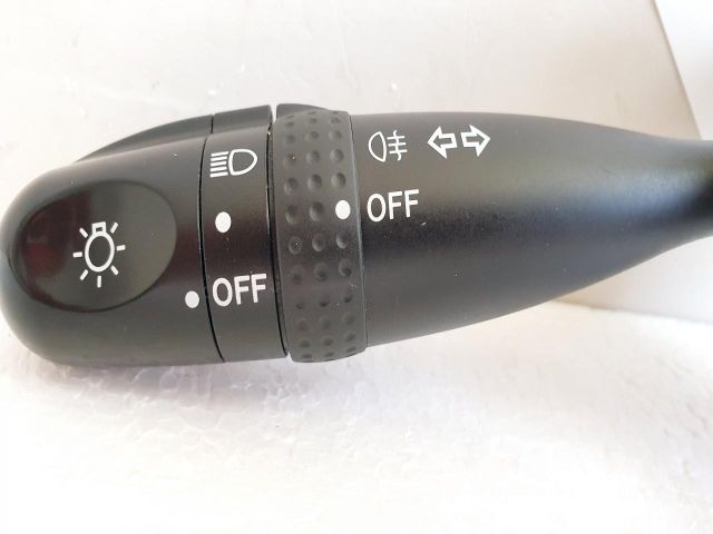 bontott SUZUKI SPLASH Világítás Kapcsoló