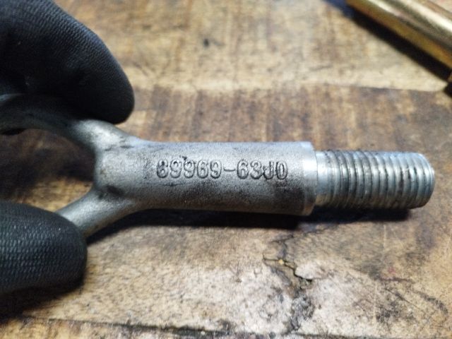 bontott SUZUKI SPLASH Vonószem