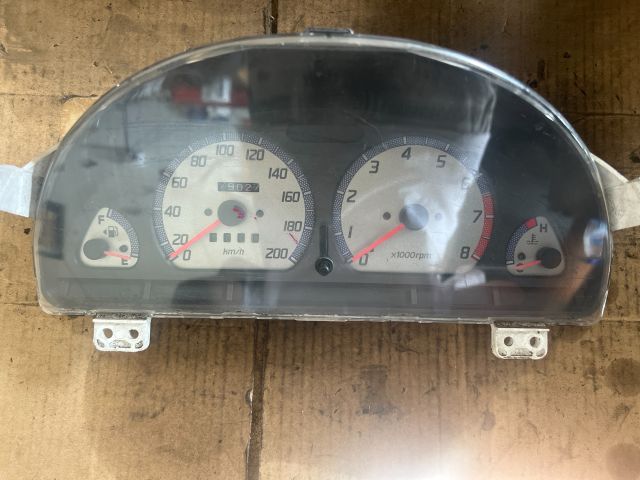 bontott SUZUKI SWIFT I Kilométeróra