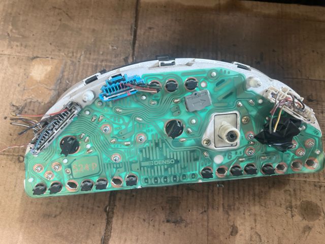 bontott SUZUKI SWIFT I Kilométeróra