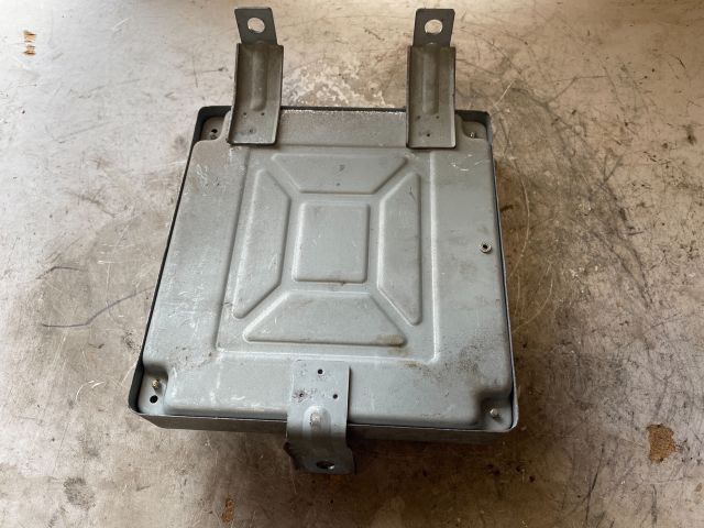 bontott SUZUKI SWIFT I Motorvezérlő