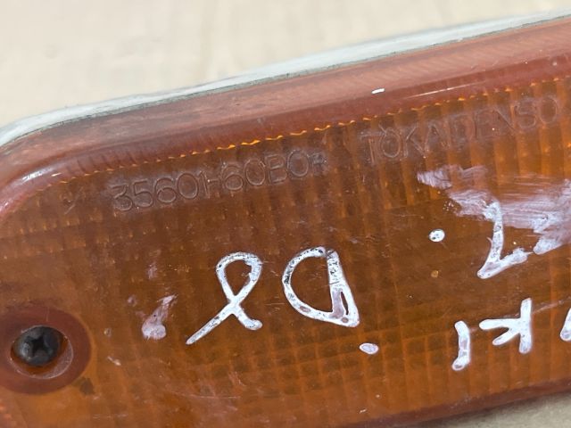 bontott SUZUKI SWIFT I Jobb első Irányjelző