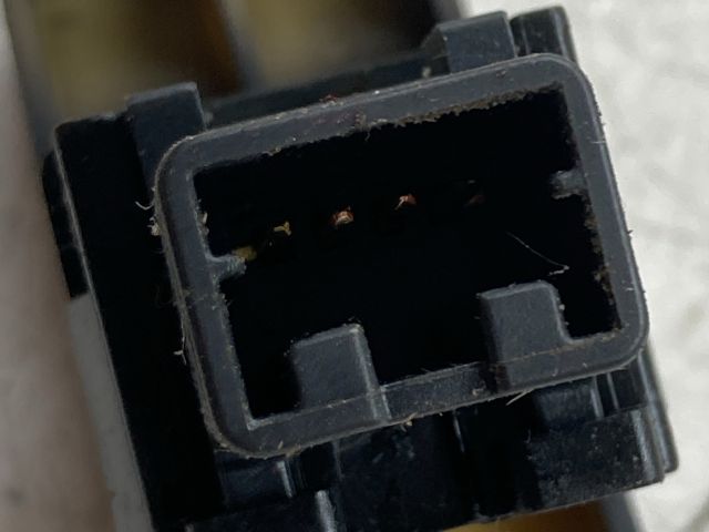 bontott SUZUKI SWIFT I Vészvillogó Kapcsoló