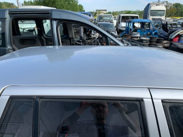 bontott SUZUKI SWIFT II Bal első Csonkállvány Kerékaggyal