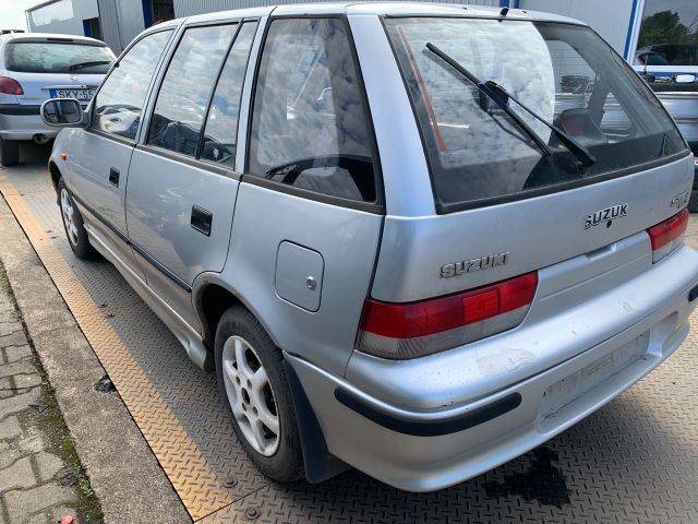 bontott SUZUKI SWIFT II Bal első Csonkállvány Kerékaggyal