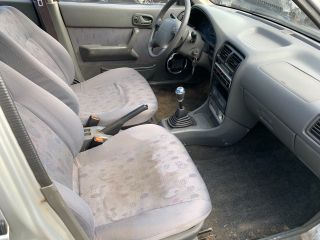 bontott SUZUKI SWIFT II Bal első Csonkállvány Kerékaggyal