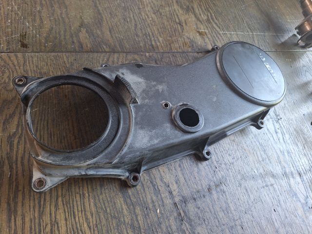 bontott SUZUKI SWIFT II Első Vezérlés Burkolat