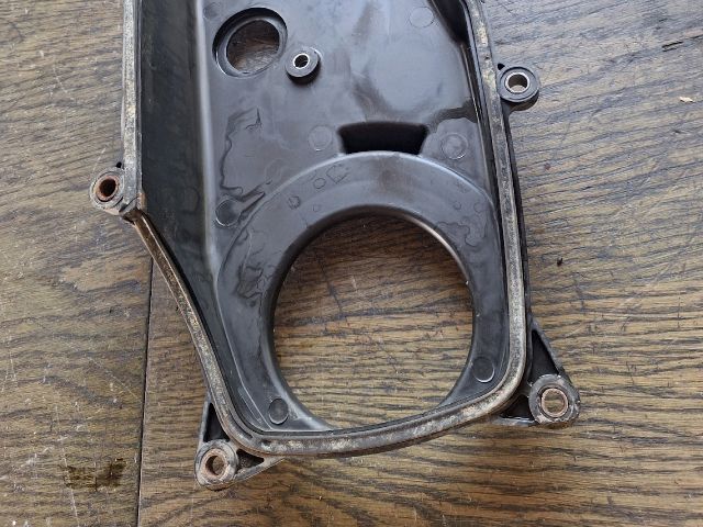 bontott SUZUKI SWIFT II Első Vezérlés Burkolat