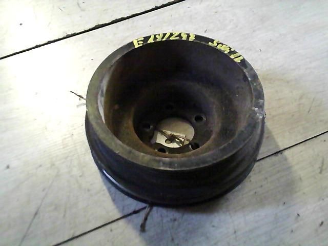 bontott SUZUKI SWIFT II Főtengely Szíjtárcsa