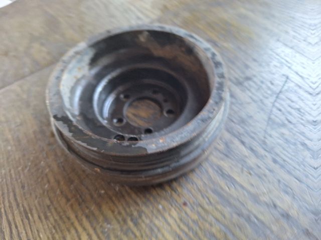 bontott SUZUKI SWIFT II Főtengely Szíjtárcsa