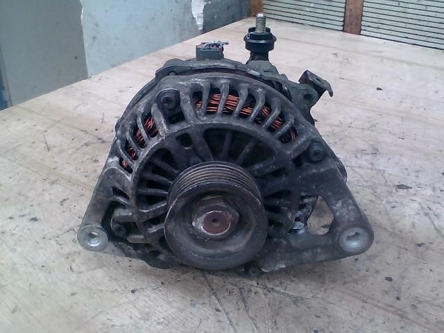 bontott SUZUKI SWIFT II Generátor