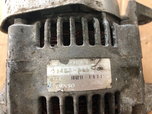 bontott SUZUKI SWIFT II Generátor