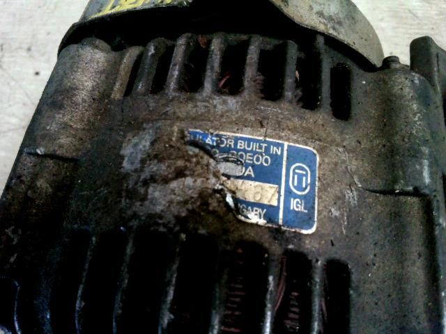 bontott SUZUKI SWIFT II Generátor