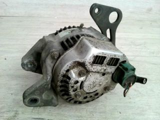 bontott SUZUKI SWIFT II Generátor