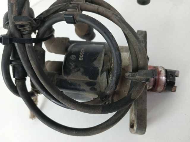 bontott SUZUKI SWIFT II Gyújtáselosztó és Gyertya Kábel