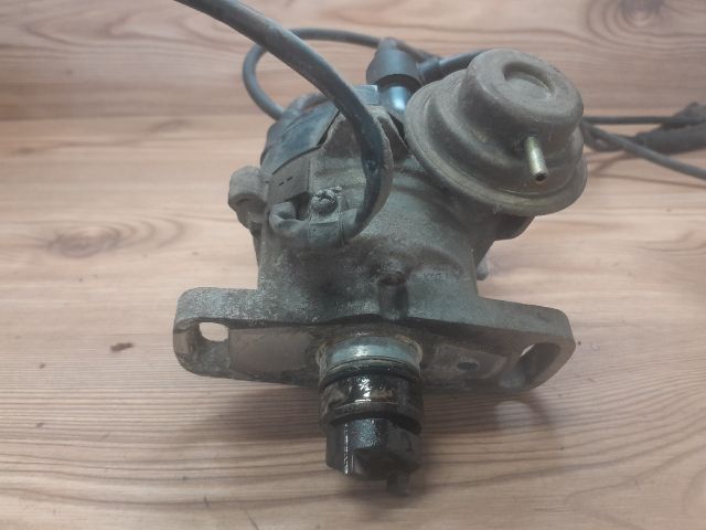 bontott SUZUKI SWIFT II Gyújtáselosztó