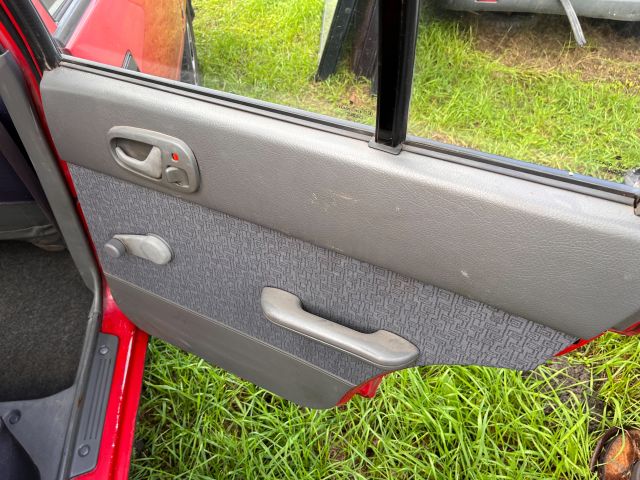 bontott SUZUKI SWIFT II Gyújtáskapcsoló Házzal