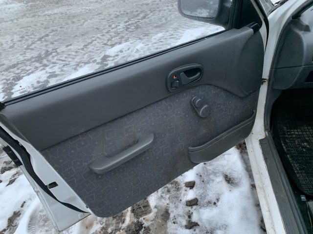 bontott SUZUKI SWIFT II Gyújtáskapcsoló Házzal