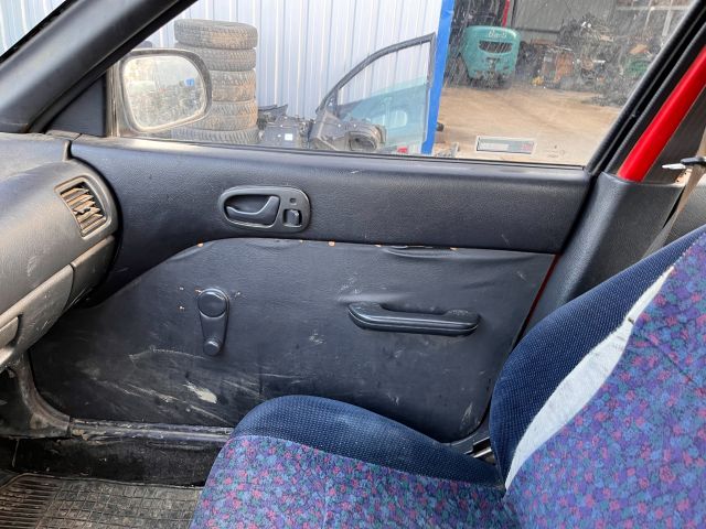 bontott SUZUKI SWIFT II Gyújtáskapcsoló Házzal