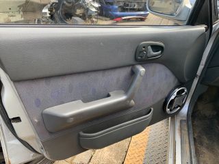 bontott SUZUKI SWIFT II Gyújtáskapcsoló Házzal