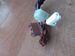 bontott SUZUKI SWIFT II Gyújtáskapcsoló