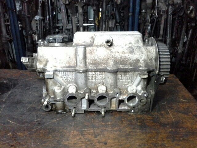 bontott SUZUKI SWIFT II Hengerfej