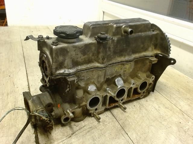 bontott SUZUKI SWIFT II Hengerfej