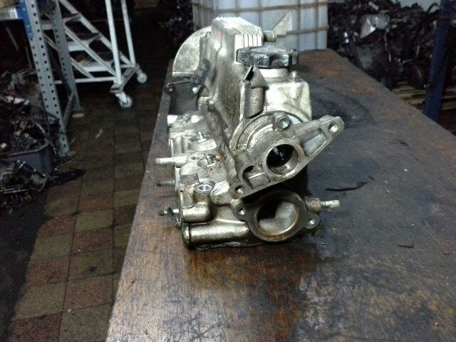 bontott SUZUKI SWIFT II Hengerfej