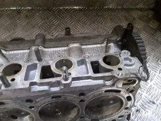 bontott SUZUKI SWIFT II Hengerfej