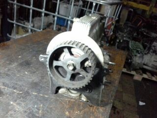 bontott SUZUKI SWIFT II Hengerfej