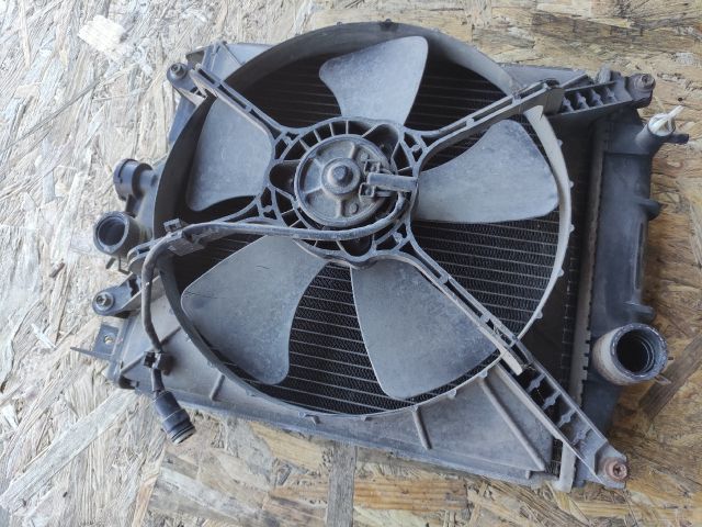 bontott SUZUKI SWIFT II Hűtő Ventilátor(ok), Radiátor(ok) Szett