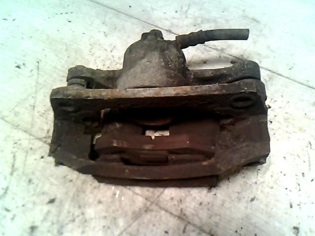 bontott SUZUKI SWIFT II Jobb első Féknyereg Munkahengerrel