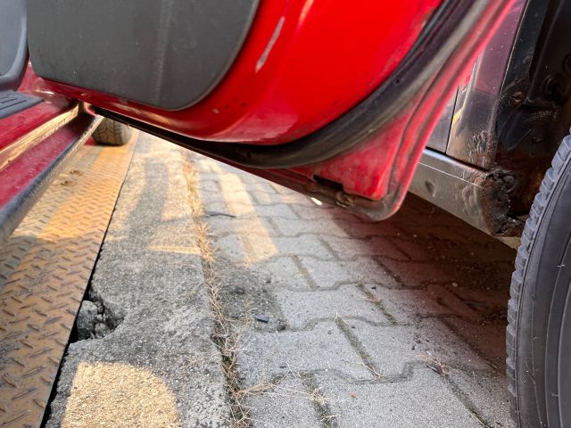 bontott SUZUKI SWIFT II Jobb első Gólyaláb (Lengécsillapító, Rugó)