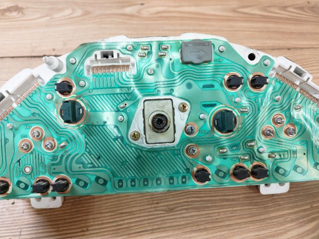 bontott SUZUKI SWIFT II Kilométeróra