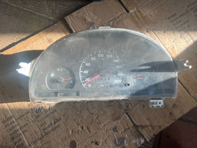 bontott SUZUKI SWIFT II Kilométeróra