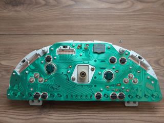 bontott SUZUKI SWIFT II Kilométeróra