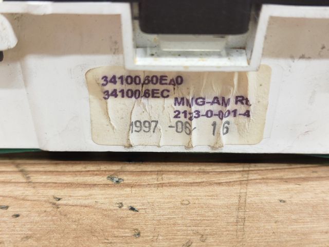 bontott SUZUKI SWIFT II Kilométeróra