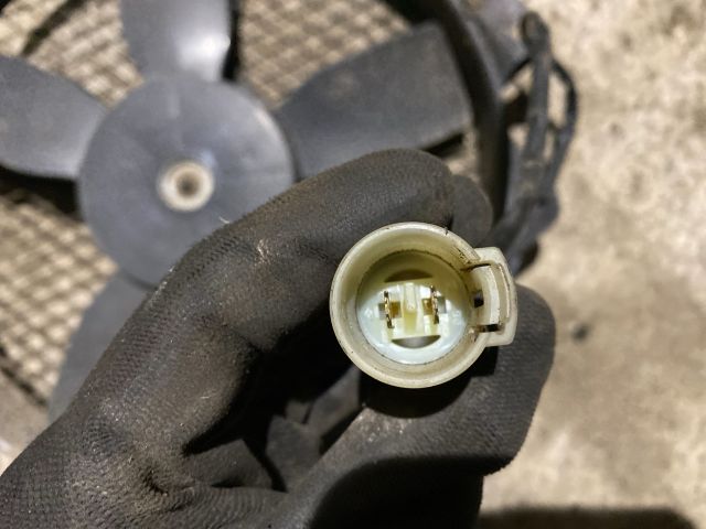 bontott SUZUKI SWIFT II Klímahűtő Ventilátor