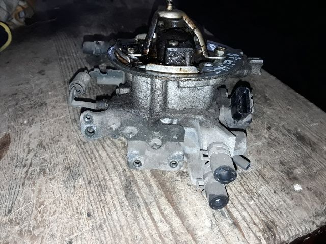 bontott SUZUKI SWIFT II Központi Injektor