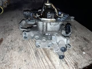 bontott SUZUKI SWIFT II Központi Injektor