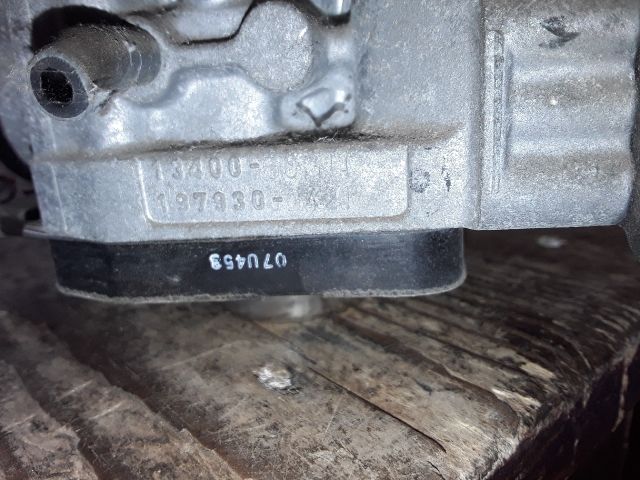 bontott SUZUKI SWIFT II Központi Injektor