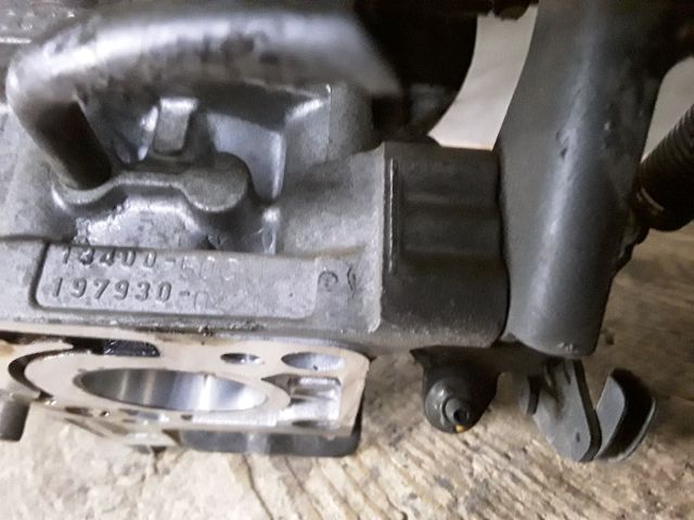 bontott SUZUKI SWIFT II Központi Injektor