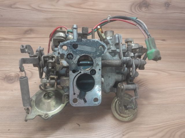 bontott SUZUKI SWIFT II Központi Injektor