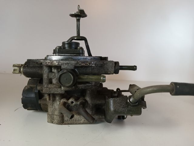 bontott SUZUKI SWIFT II Központi Injektor