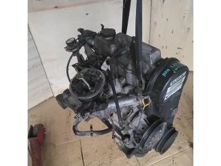 bontott SUZUKI SWIFT II Motor (Fűzött blokk hengerfejjel)